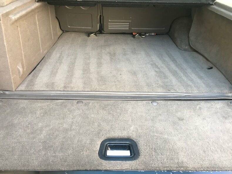 Bild 29/50 von Land Rover Range Rover Classic (1989)