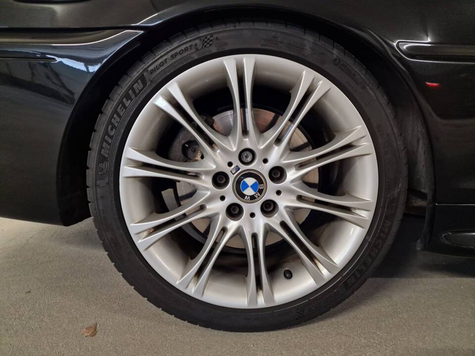 Immagine 35/61 di BMW 330Ci (2004)