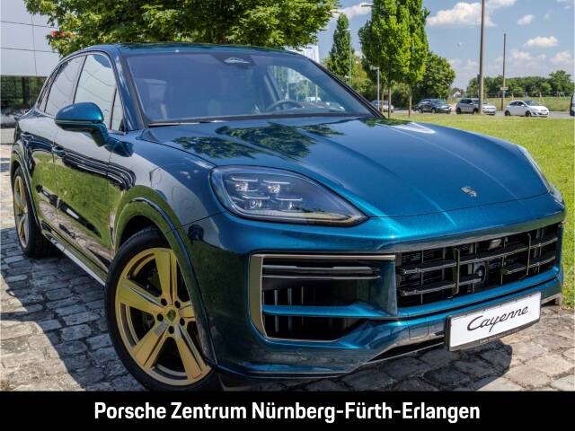 Immagine 7/50 di Porsche Cayenne Turbo E-Hybrid (1900)
