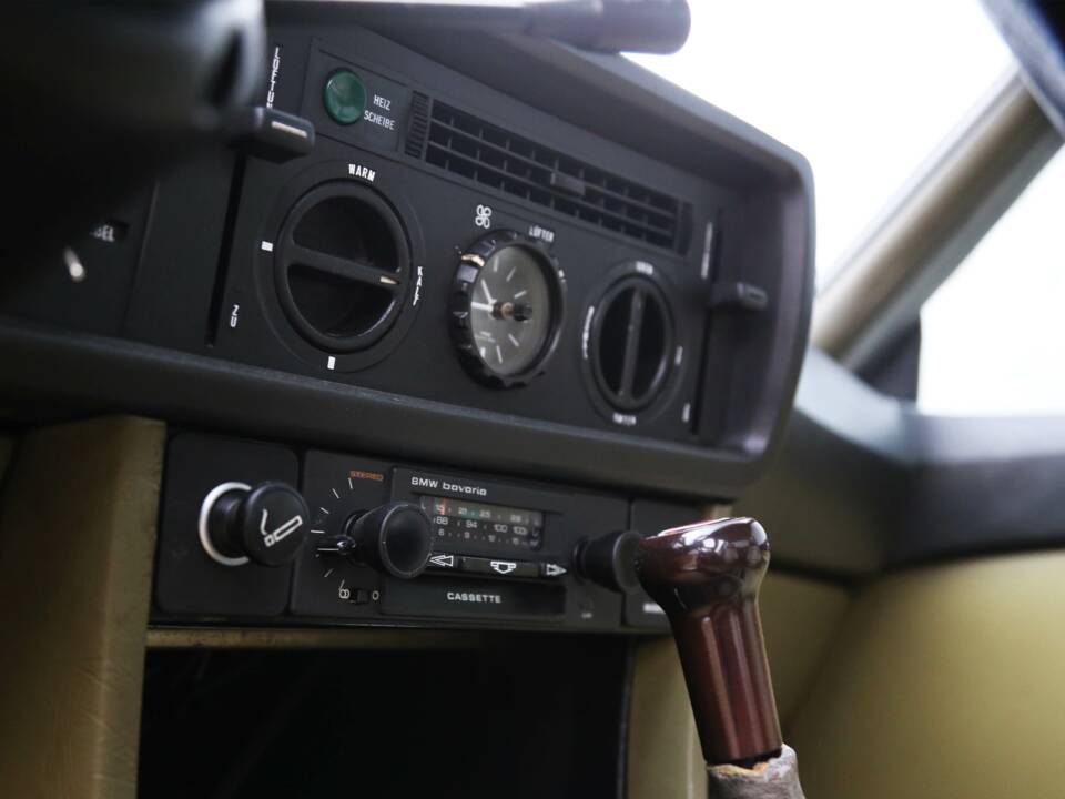Bild 32/32 von BMW 633 CSi (1978)