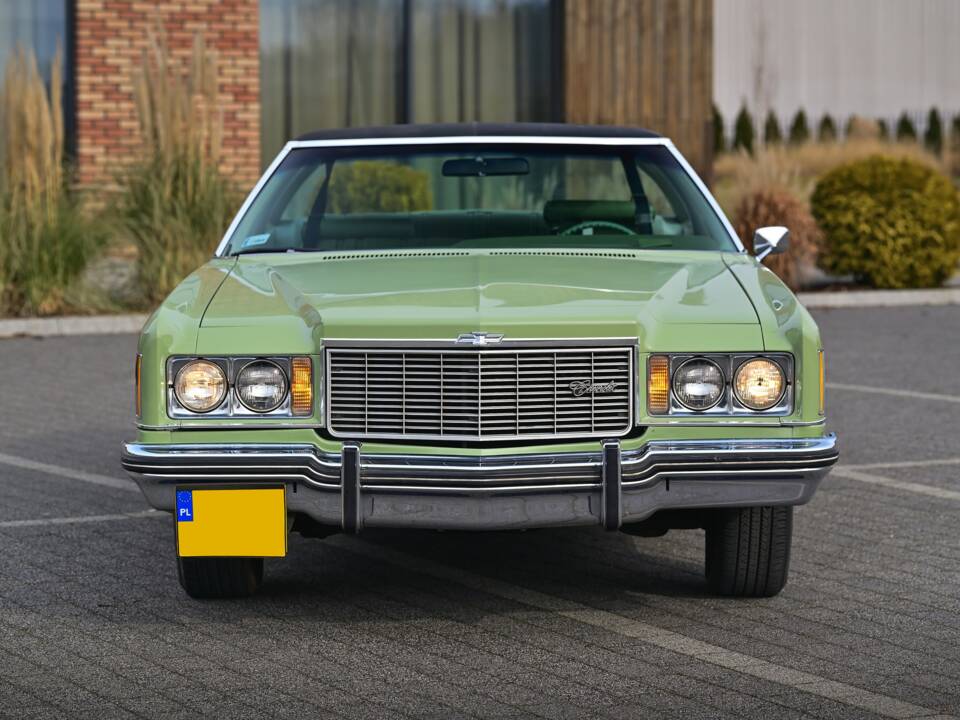 Image 4/44 of Chevrolet Impala (1974)