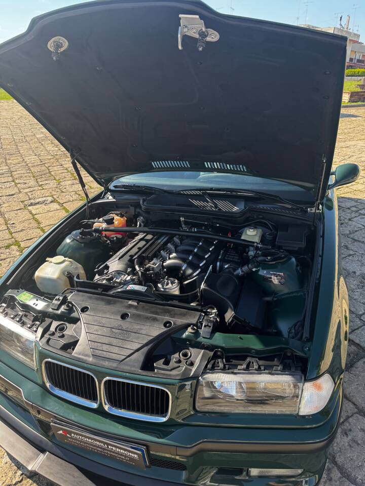 Immagine 61/82 di BMW M3 GT (1995)