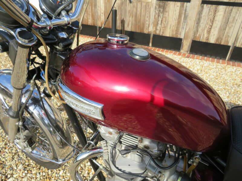 Image 15/44 of Triumph DUMMY (1976)