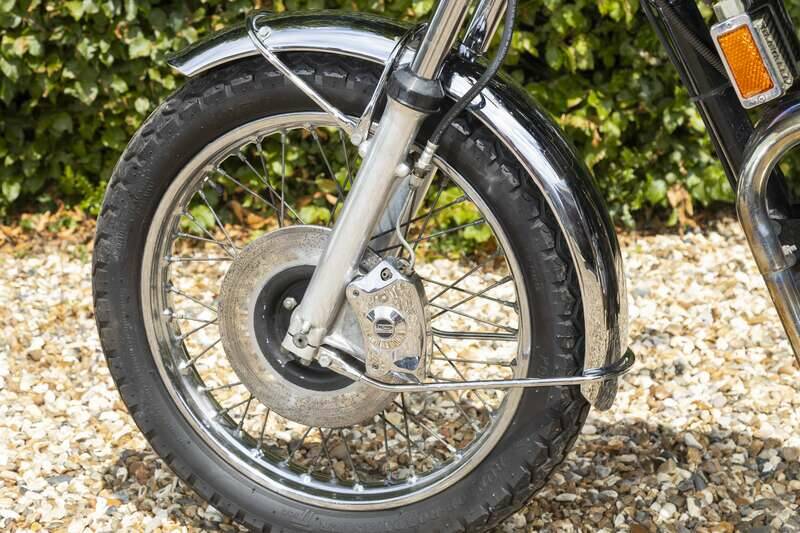 Image 33/39 of Triumph T 150 V Trident (1973)