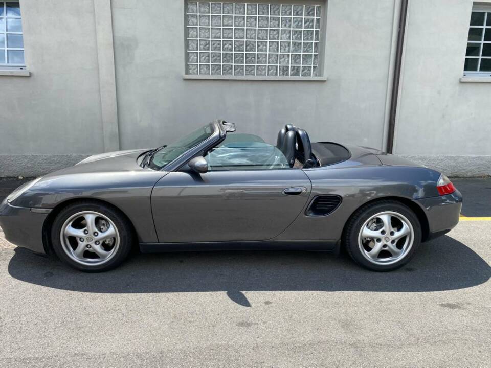 Imagen 8/22 de Porsche Boxster (2000)
