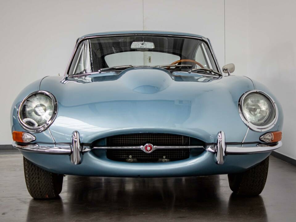 Bild 4/28 von Jaguar E-Type 4.2 (1965)