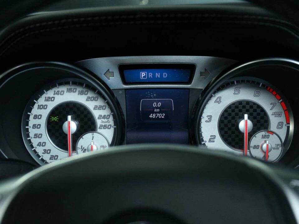 Bild 16/50 von Mercedes-Benz SL 500 (2015)