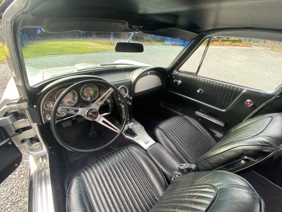 Bild 7/20 von Chevrolet Corvette Sting Ray (1963)