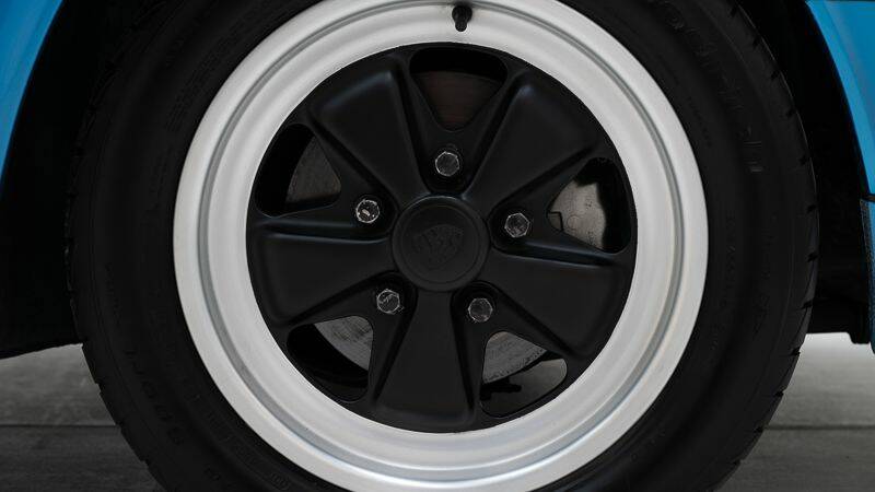 Image 11/15 of Porsche 911 SC 3.0 (1981)