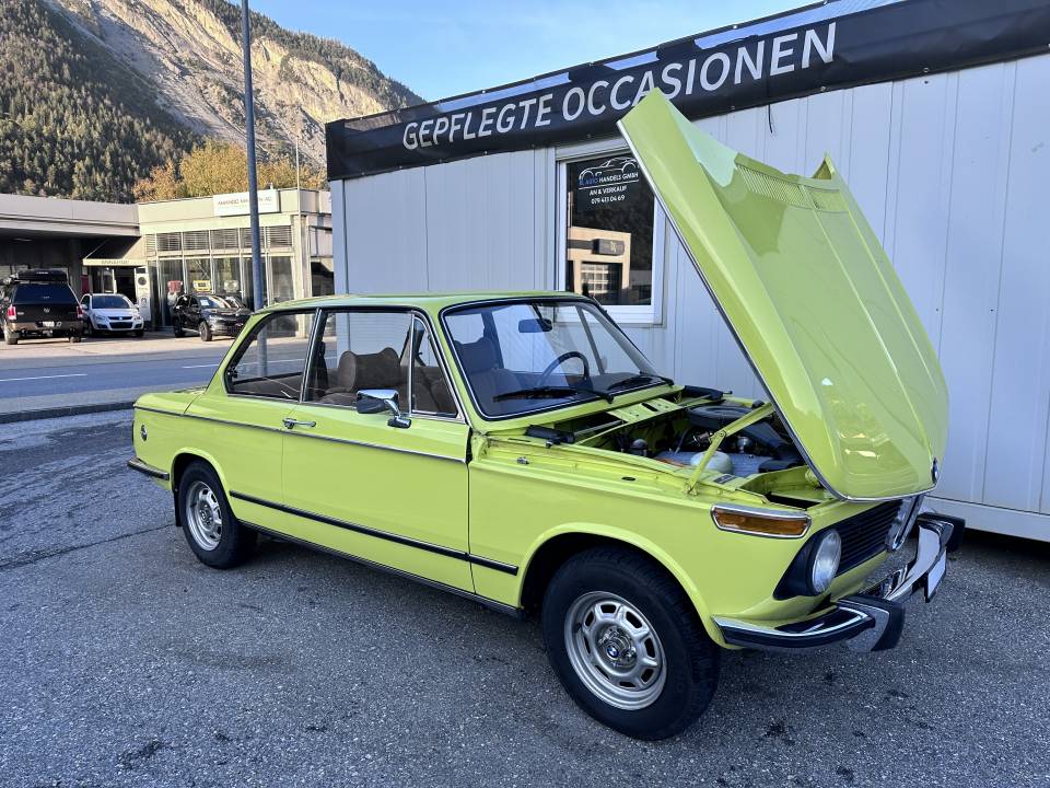 Image 32/39 de BMW 2002 (1974)