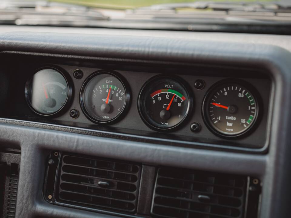 Image 49/50 of Ford Sierra RS Cosworth (1987)