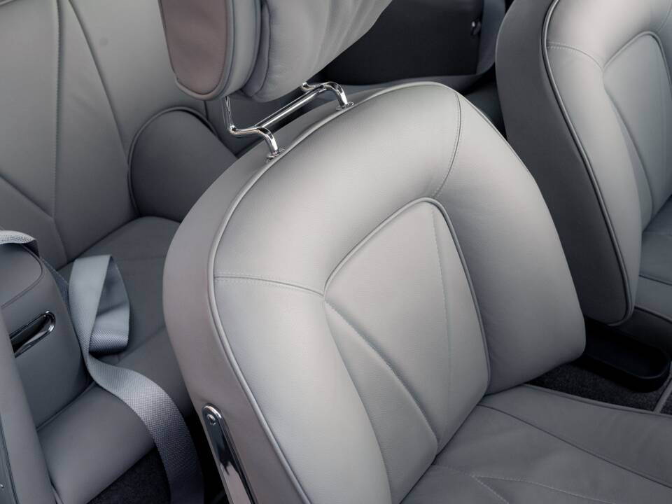 Image 78/79 of Aston Martin DB 6 (1968)