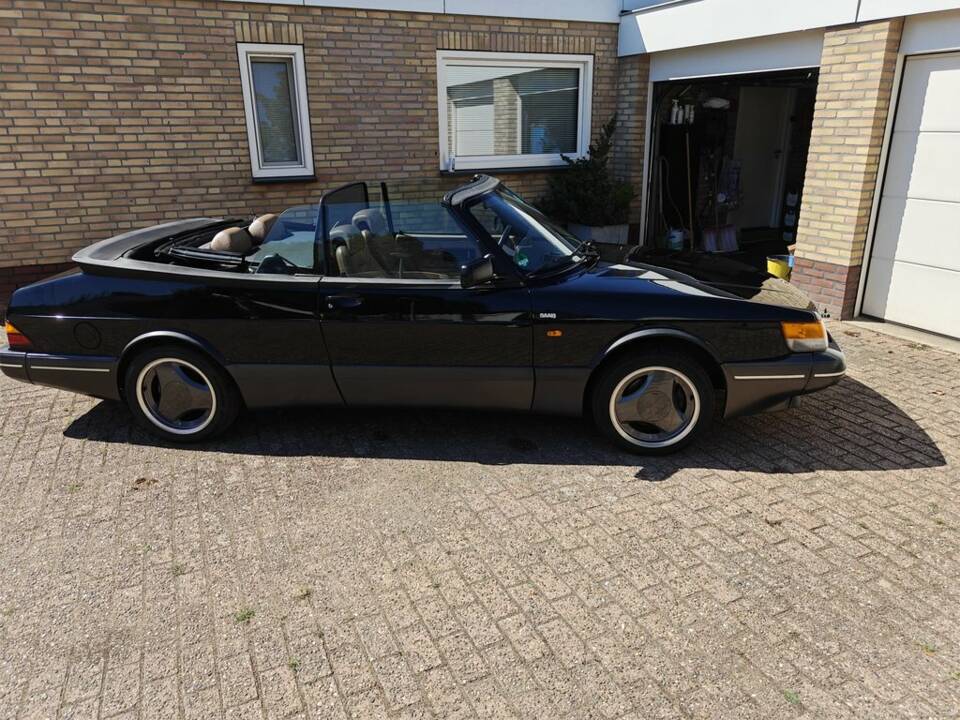 Image 4/8 de Saab 900 Turbo S 16V (1993)