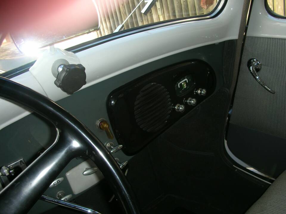 Bild 13/18 von Citroën Traction Avant 11 BL (1954)