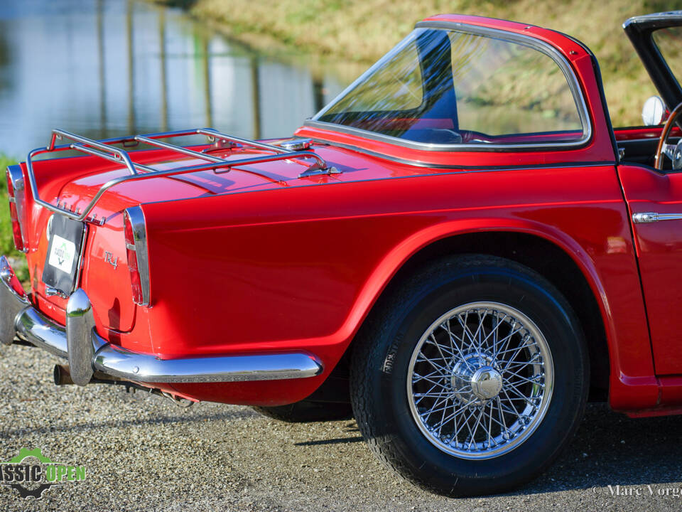 Immagine 27/42 di Triumph TR 4 (1962)