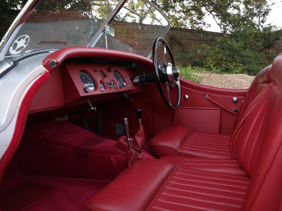 Bild 4/34 von Jaguar XK 120 SE OTS (1953)