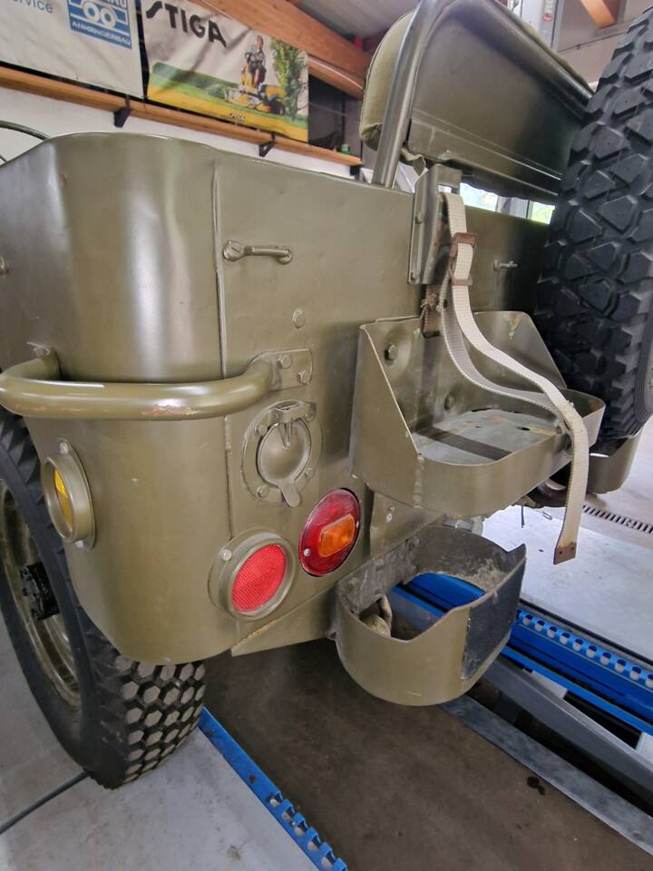 Bild 19/109 von Hotchkiss M 201 (1962)