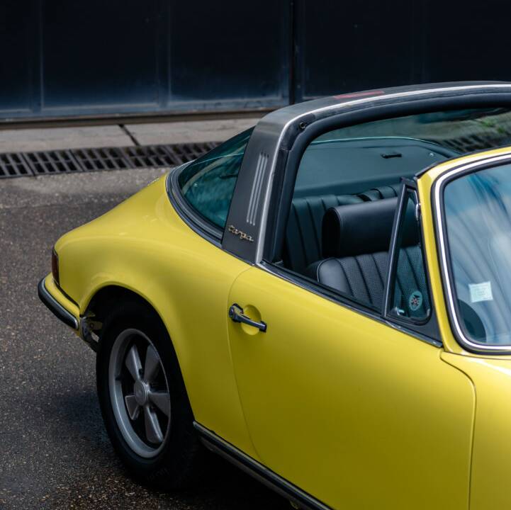 Image 15/48 of Porsche 911 2.2 T (1971)