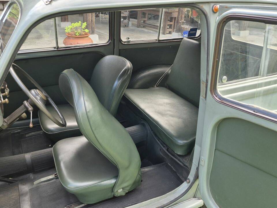 Image 37/60 of FIAT 500 C Belvedere (1954)