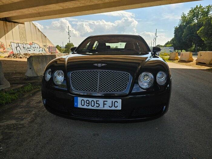 Image 5/7 de Bentley Continental Flying Spur (2006)