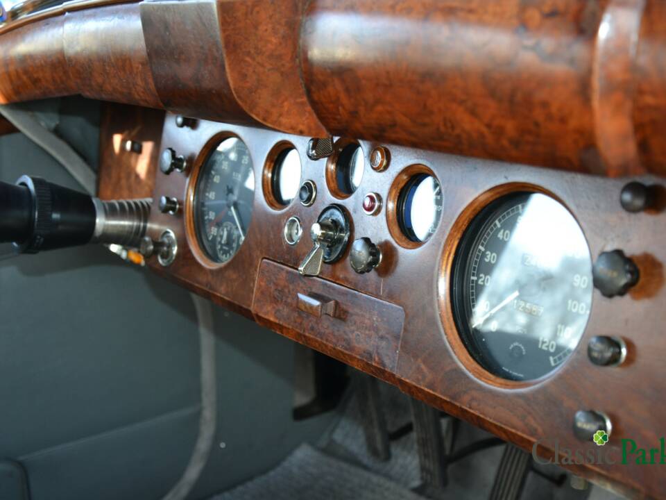 Imagen 43/50 de Jaguar Mk VII (1951)