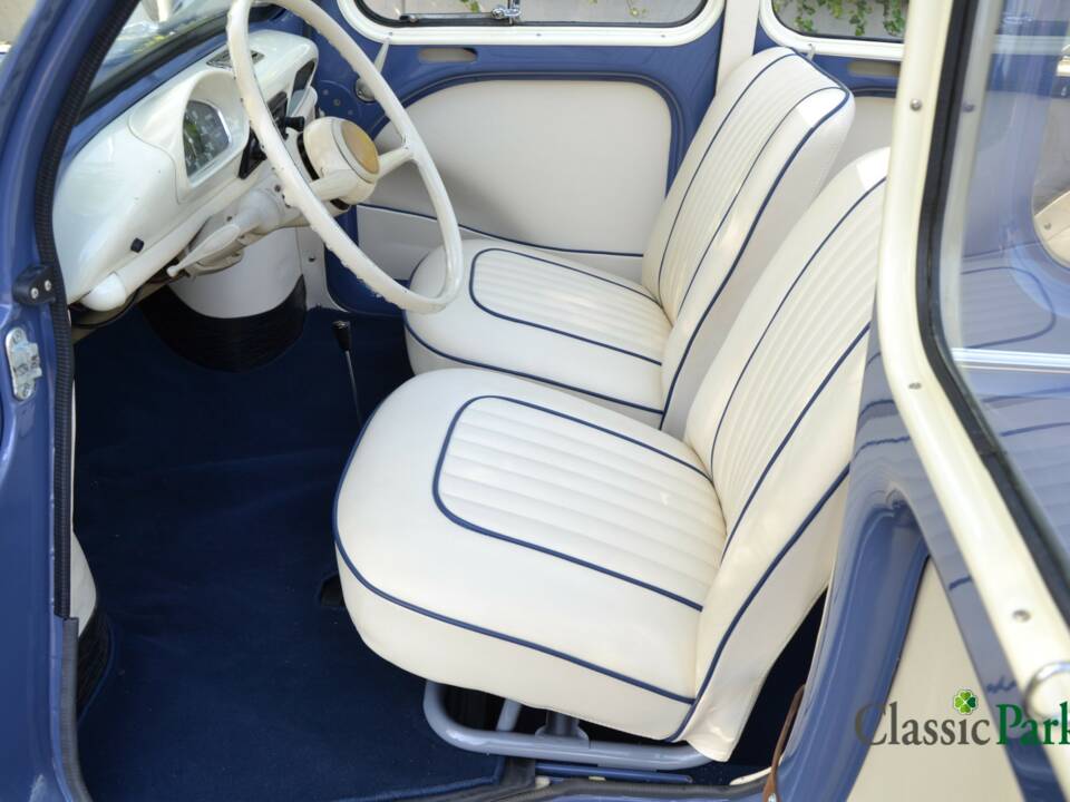 Imagen 11/50 de Renault 4 CV Décapotable (1954)