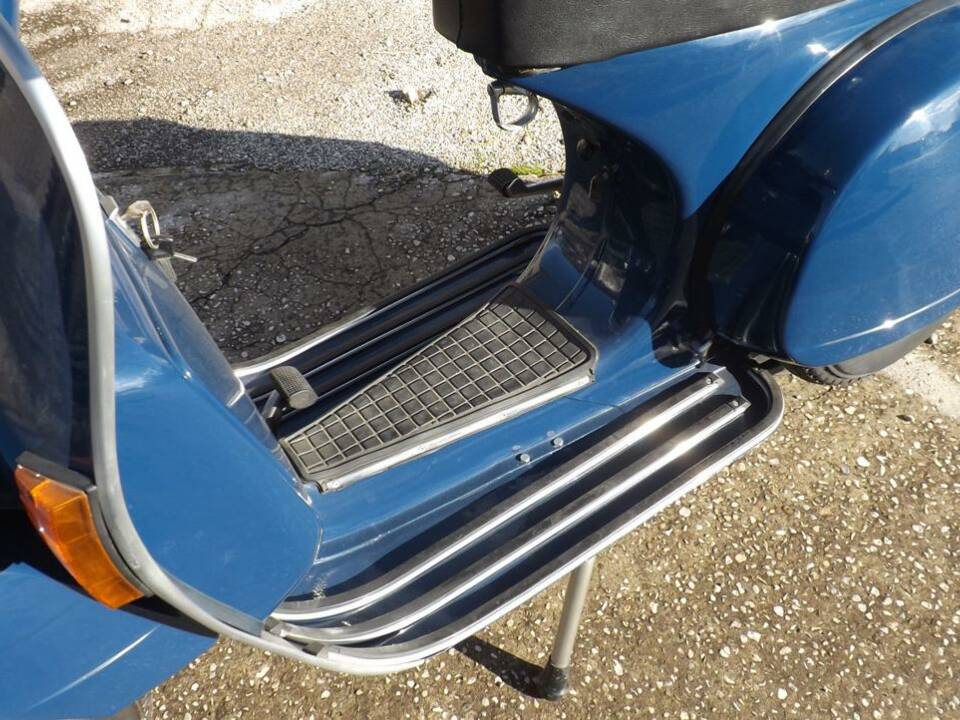 Image 19/20 of Piaggio Vespa P 125 X (1979)