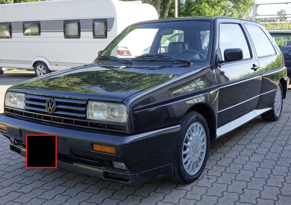 Immagine 2/12 di Volkswagen Golf Mk II Rallye 1.8 (1989)
