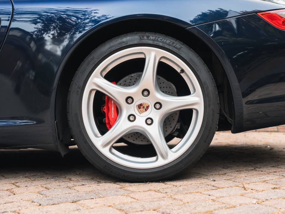 Bild 31/50 von Porsche 911 Carrera S (2005)