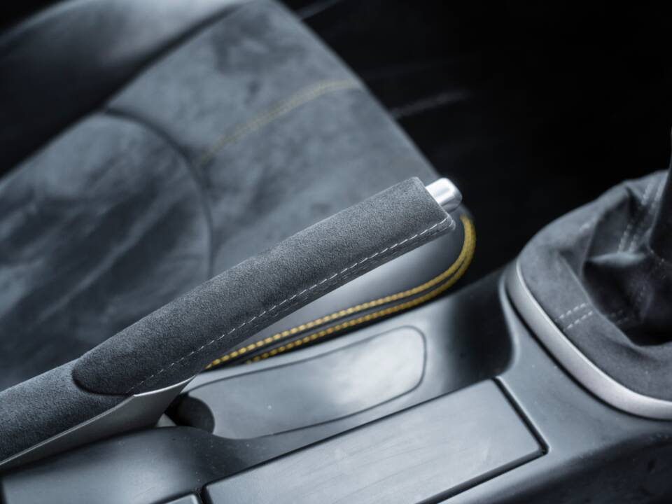 Bild 24/52 von Porsche 911 GT2 (2008)