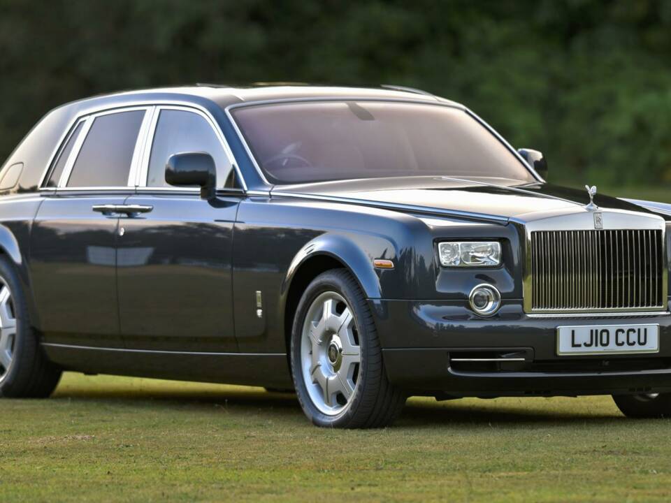 Immagine 2/50 di Rolls-Royce Phantom VII (2010)