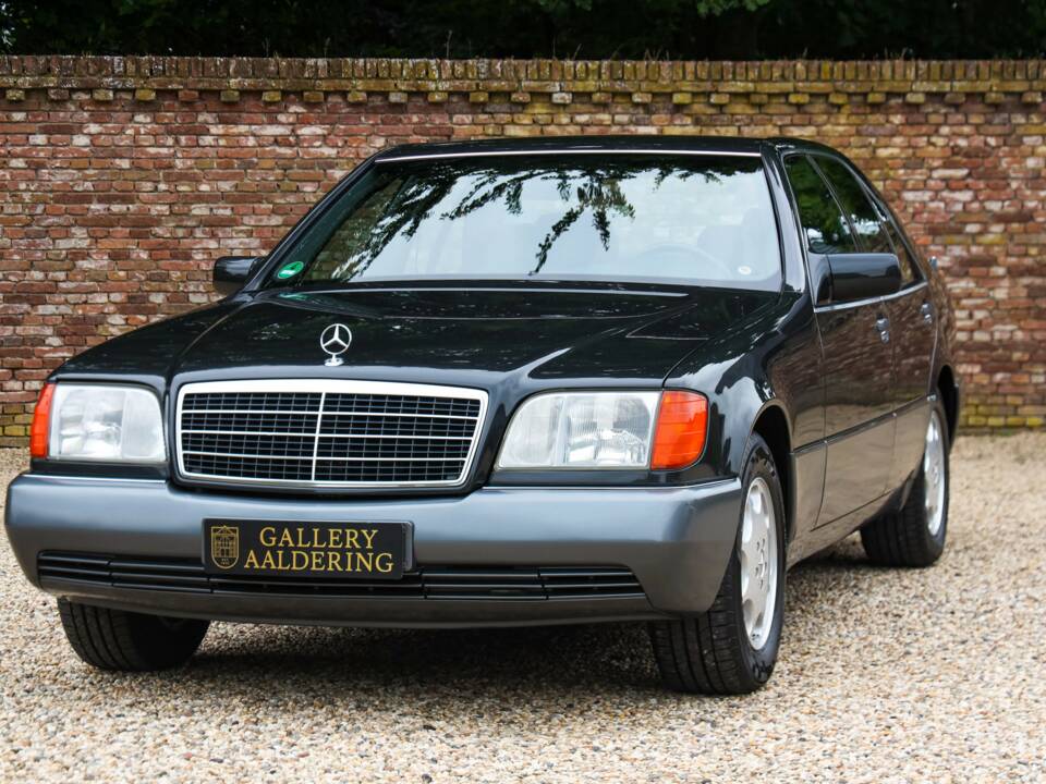 Bild 13/50 von Mercedes-Benz 400 SE (1991)