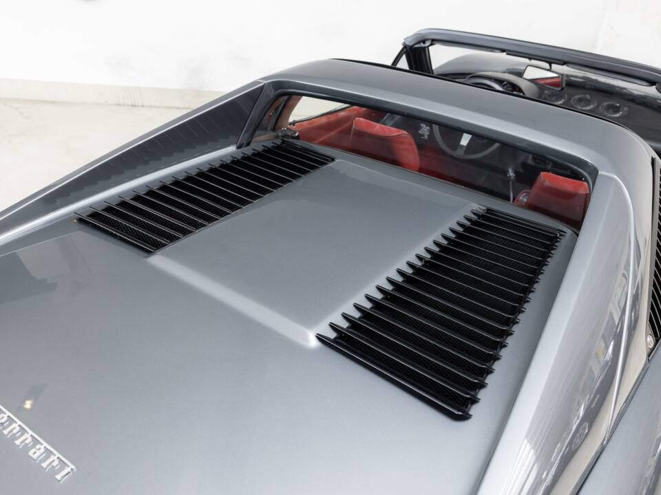Bild 35/40 von Ferrari 308 GTS Quattrovalvole (1984)