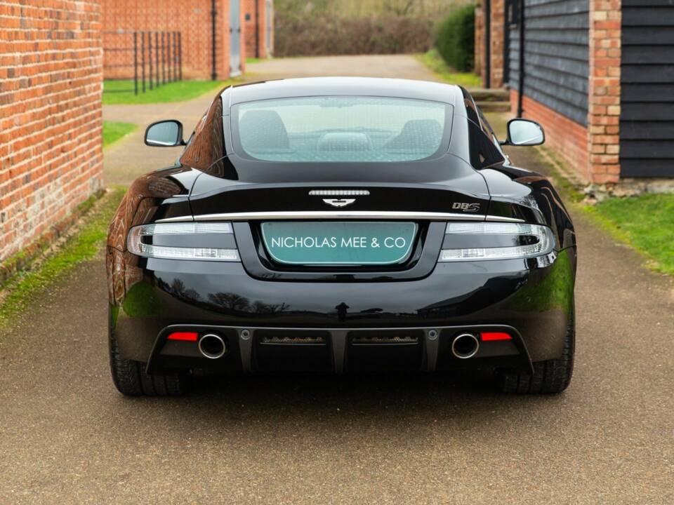 Bild 32/50 von Aston Martin DBS (2010)