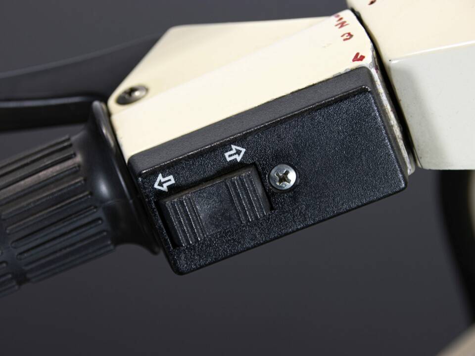 Imagen 32/49 de Piaggio Vespa PK 125 S (1984)