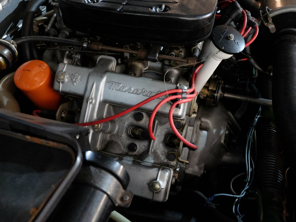 Image 25/28 of Citroën SM (1973)