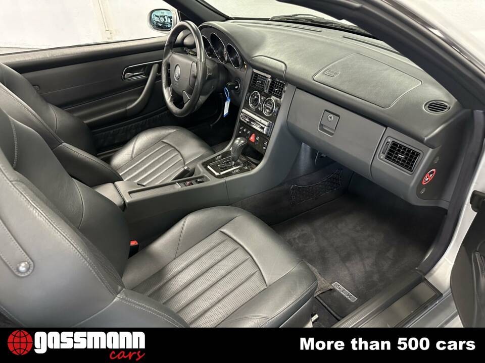 Bild 15/15 von Mercedes-Benz SLK 32 AMG (2001)
