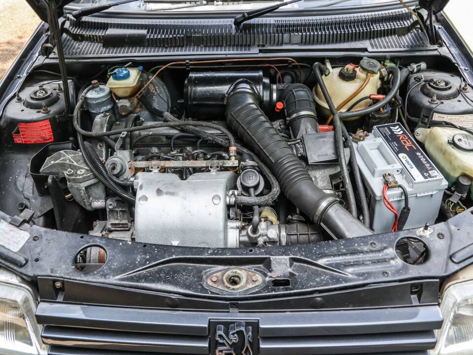 Bild 5/33 von Peugeot 205 GTi 1.9 (1987)