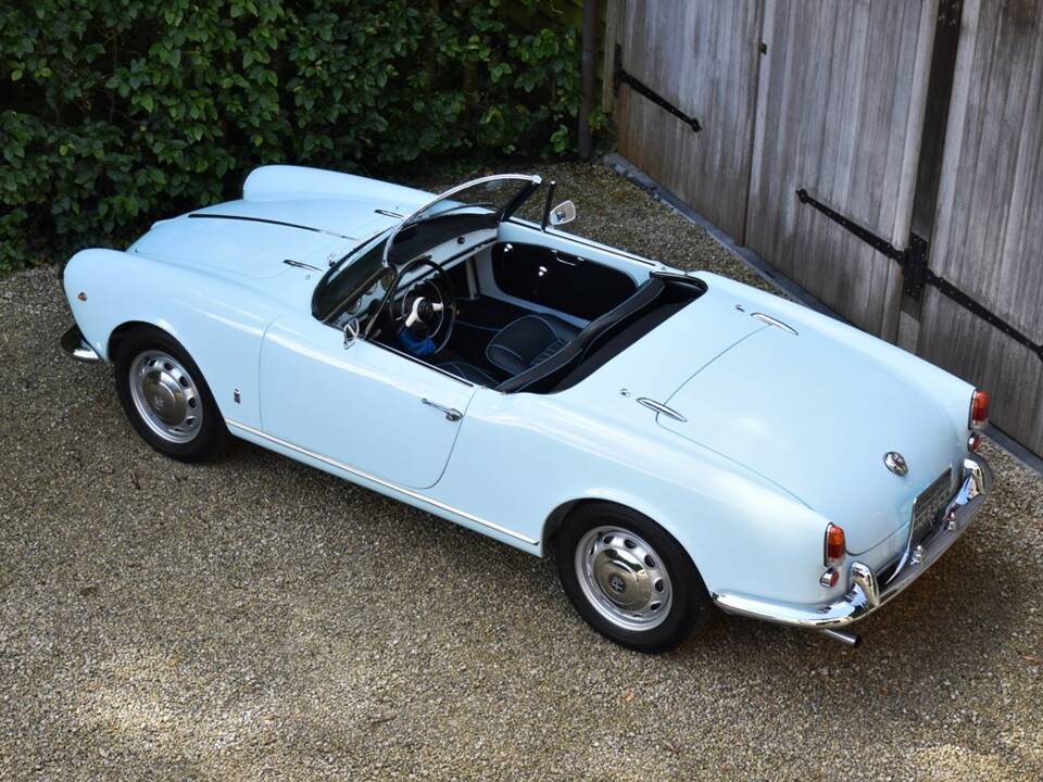 Afbeelding 6/39 van Alfa Romeo Giulietta Spider Veloce (1961)