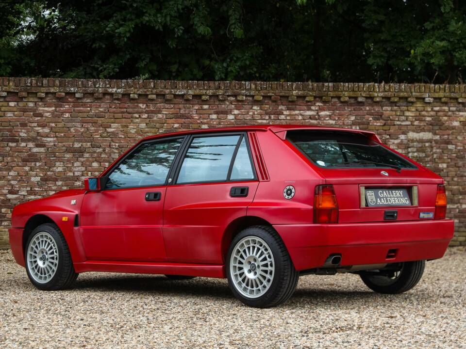 Bild 2/50 von Lancia Delta HF Integrale Evoluzione II (1994)