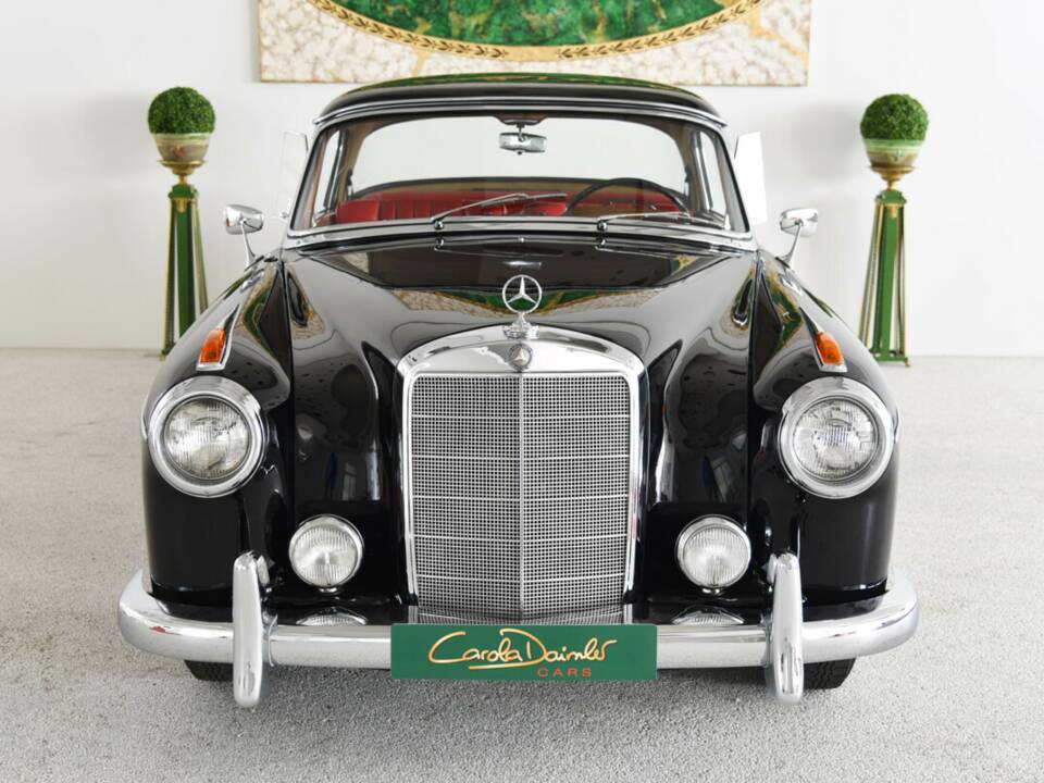 Bild 17/38 von Mercedes-Benz 220 SE (1960)