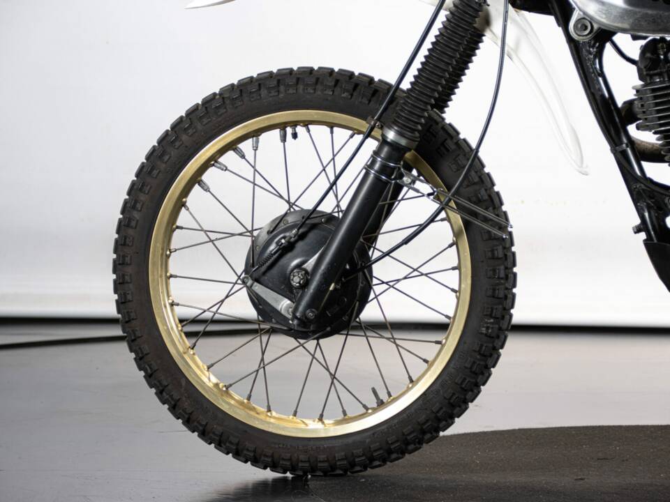 Immagine 13/50 di Yamaha XT 500 (1981)