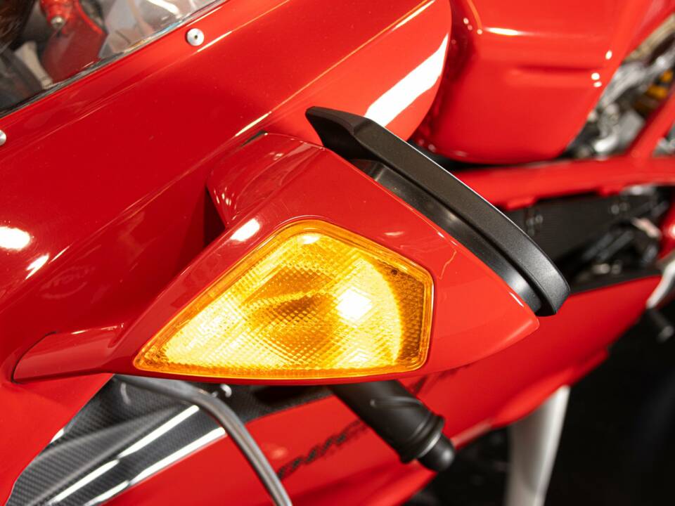 Image 48/50 of Ducati DUMMY (2004)
