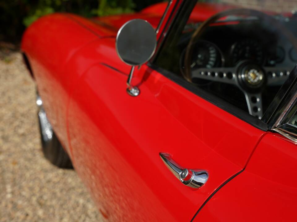 Afbeelding 36/50 van Jaguar E-Type 3.8 (1963)
