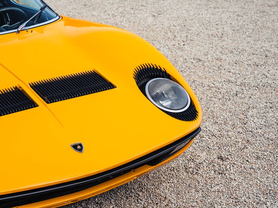 Afbeelding 47/56 van Lamborghini Miura P 400 S (1969)