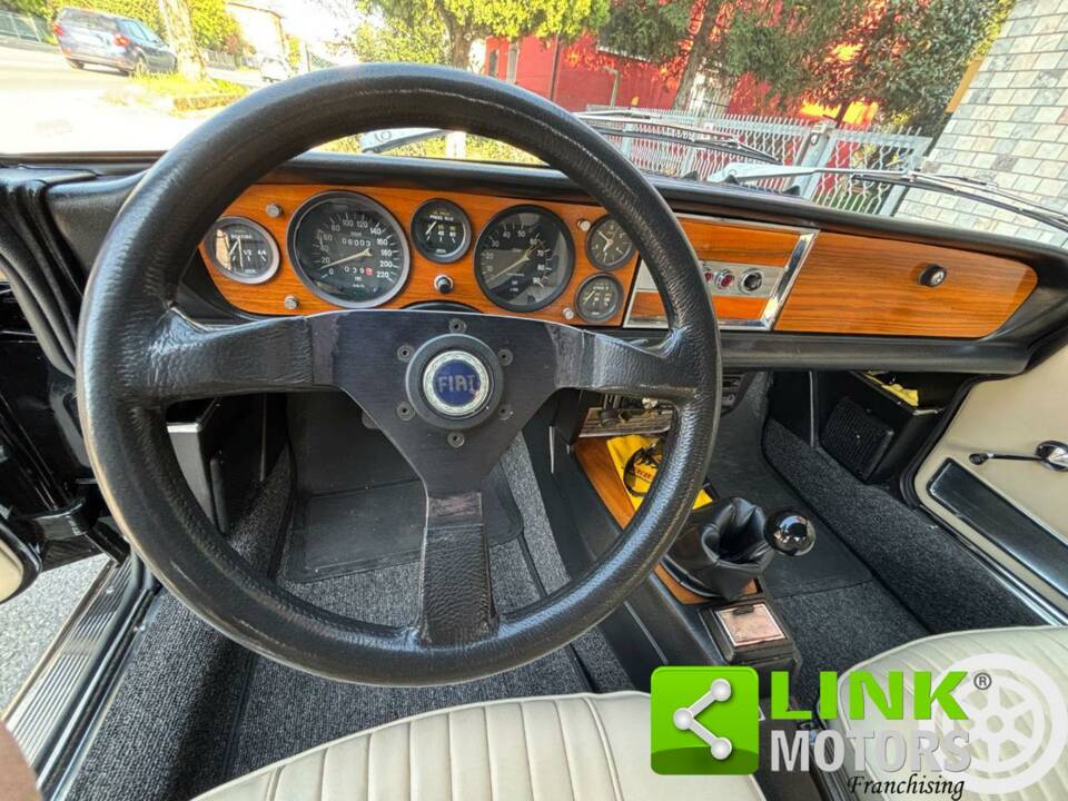 Image 8/10 of FIAT 124 Spider BS (1971)