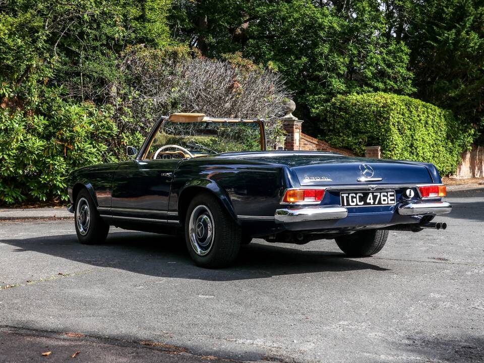 Bild 17/46 von Mercedes-Benz 230 SL (1966)