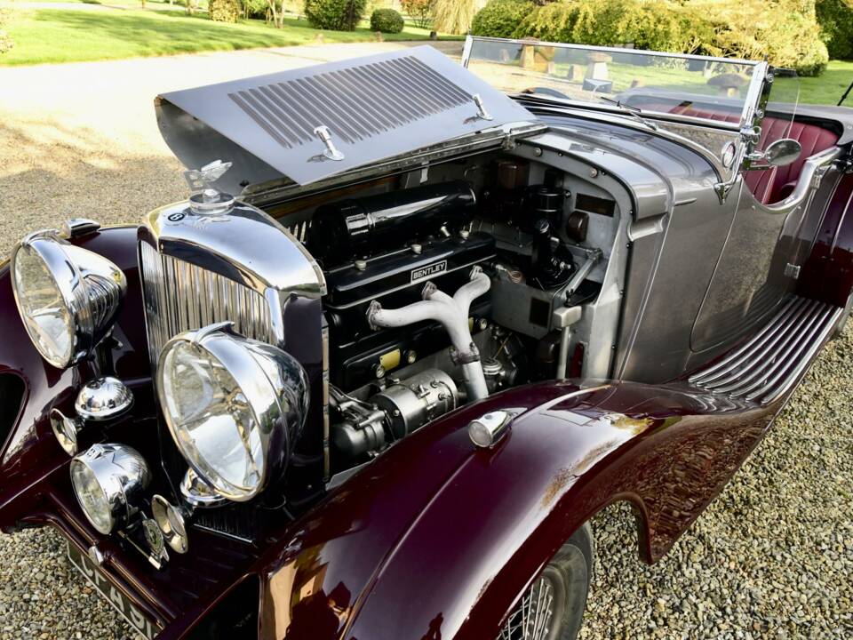 Image 30/35 of Bentley 3 1&#x2F;2 Litre (1934)