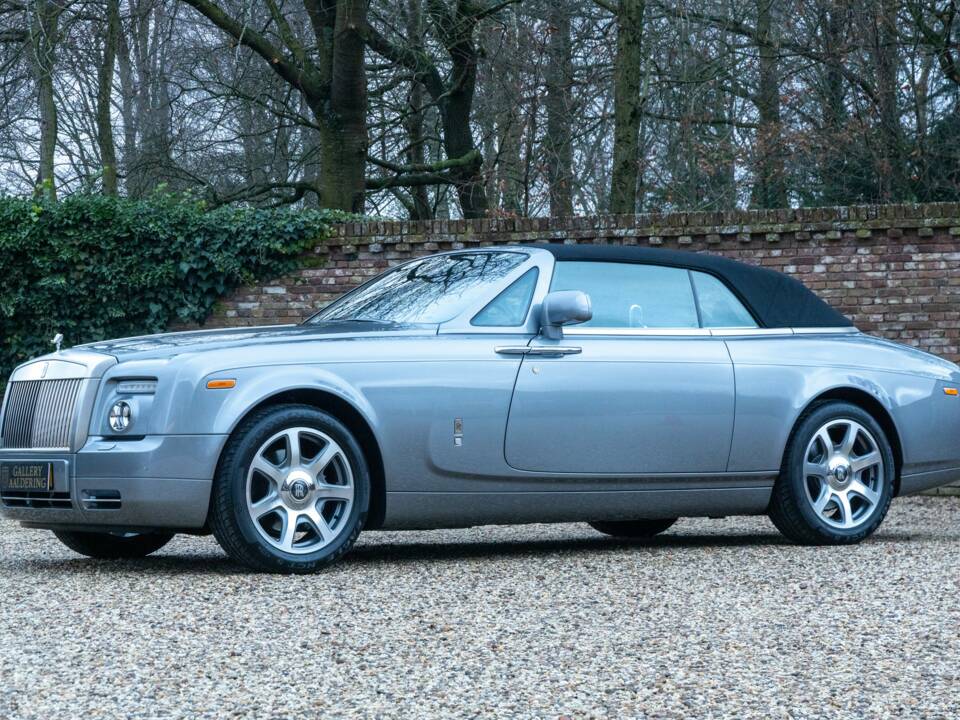 Bild 35/50 von Rolls-Royce Phantom DHC (2009)