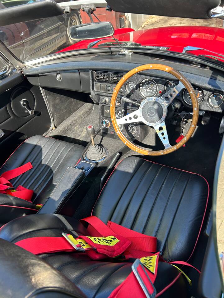 Bild 30/45 von MG MGB V8 (1978)